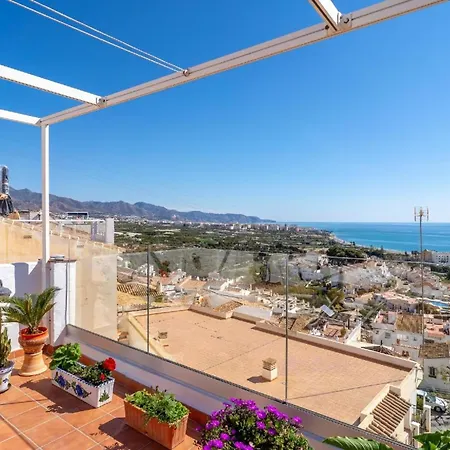 Fuer 6 Personen Ca 150 Qm In Nerja, Andalusien Costa Del Sol Casa de Férias *